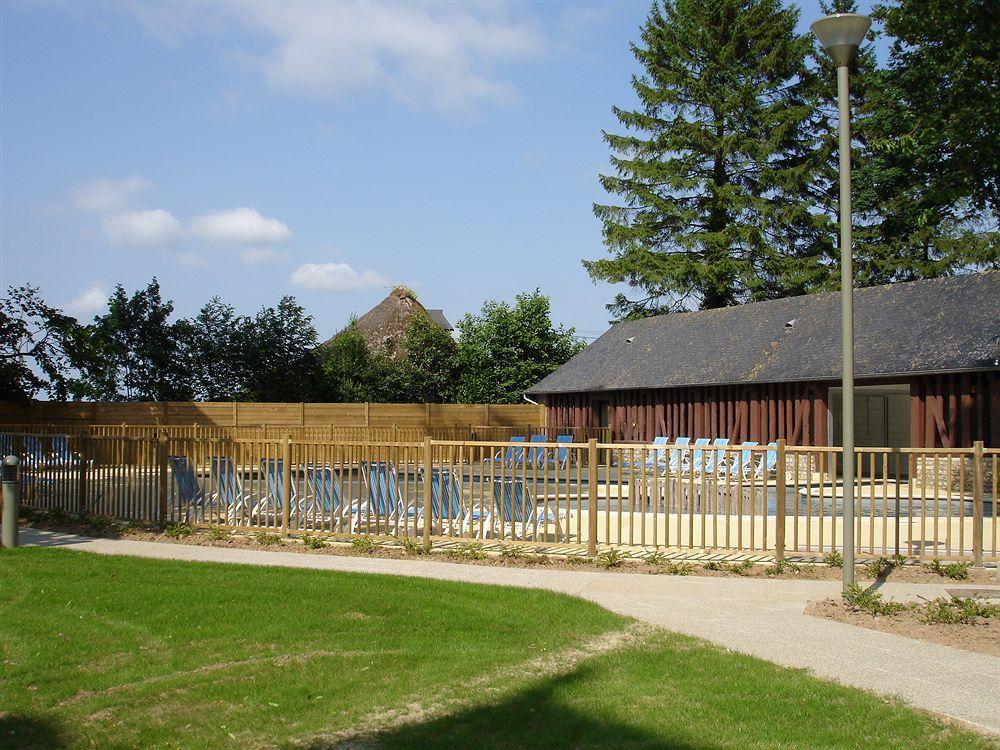 Goelia Residence Du Parc Gonneville-sur-Honfleur Exterior photo